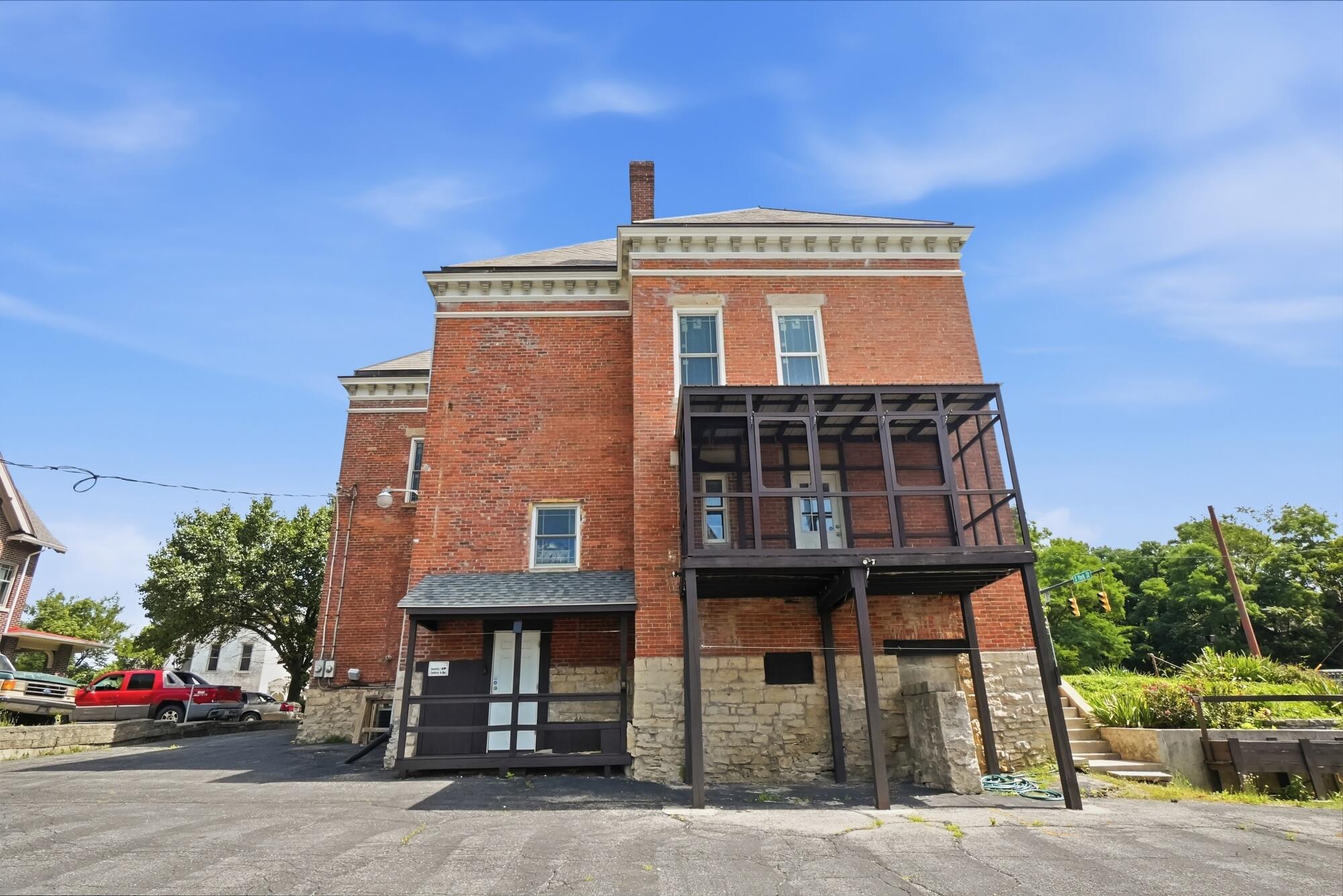 649 East High Street Springfield, OH 45505 - Photo 68 of 79 067