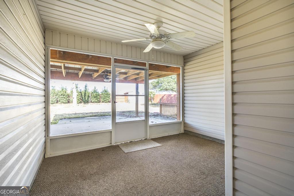 209 Mossy Ridge Warner Robins, GA 31088 - Photo 32 of 38 a view of a room with window