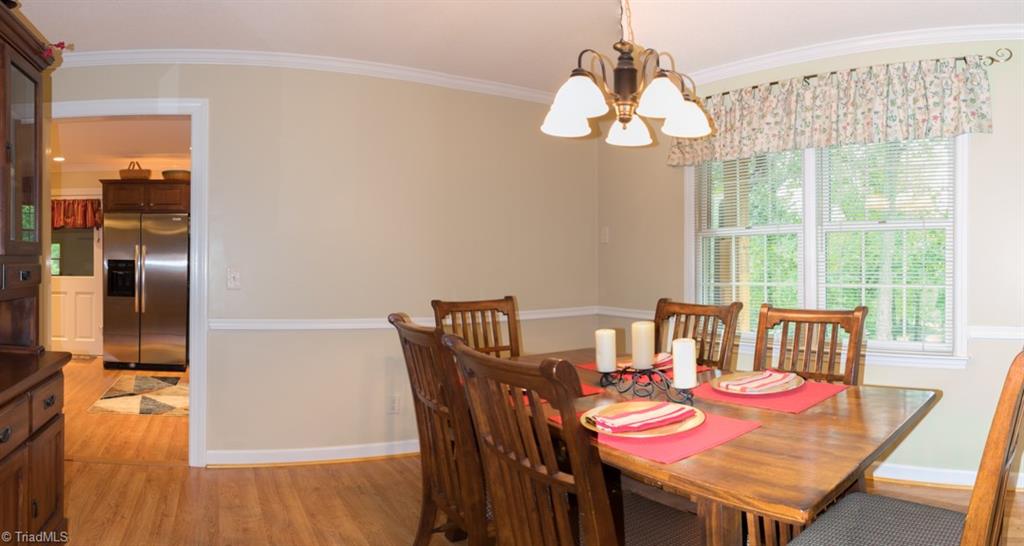 408 Brown Road King, NC 27021 - Photo 11 of 29 Dining room