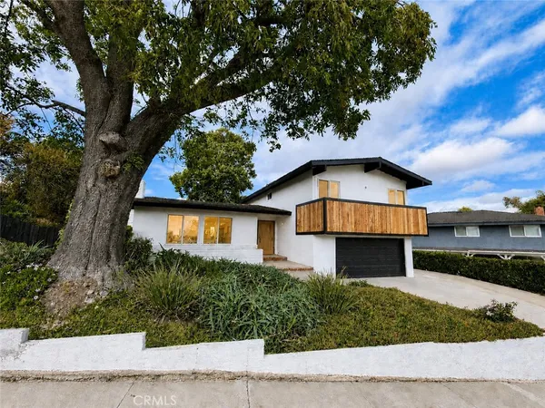 $1,160,000 | 4296 Avenida Amelgado, Thousand Oaks, CA 91360