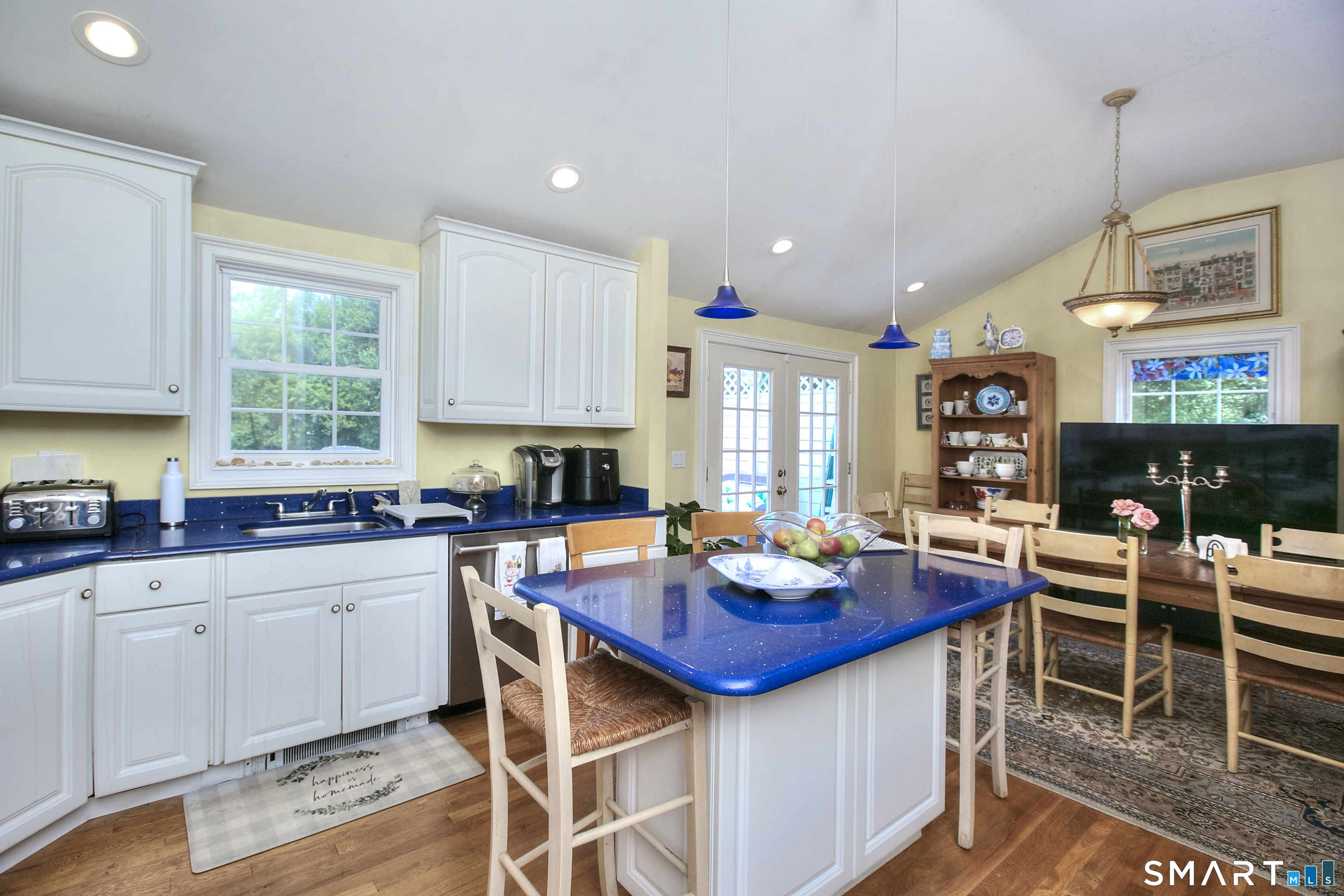 287 Greens Farms Road Westport, CT 06880 - Photo 17 of 34