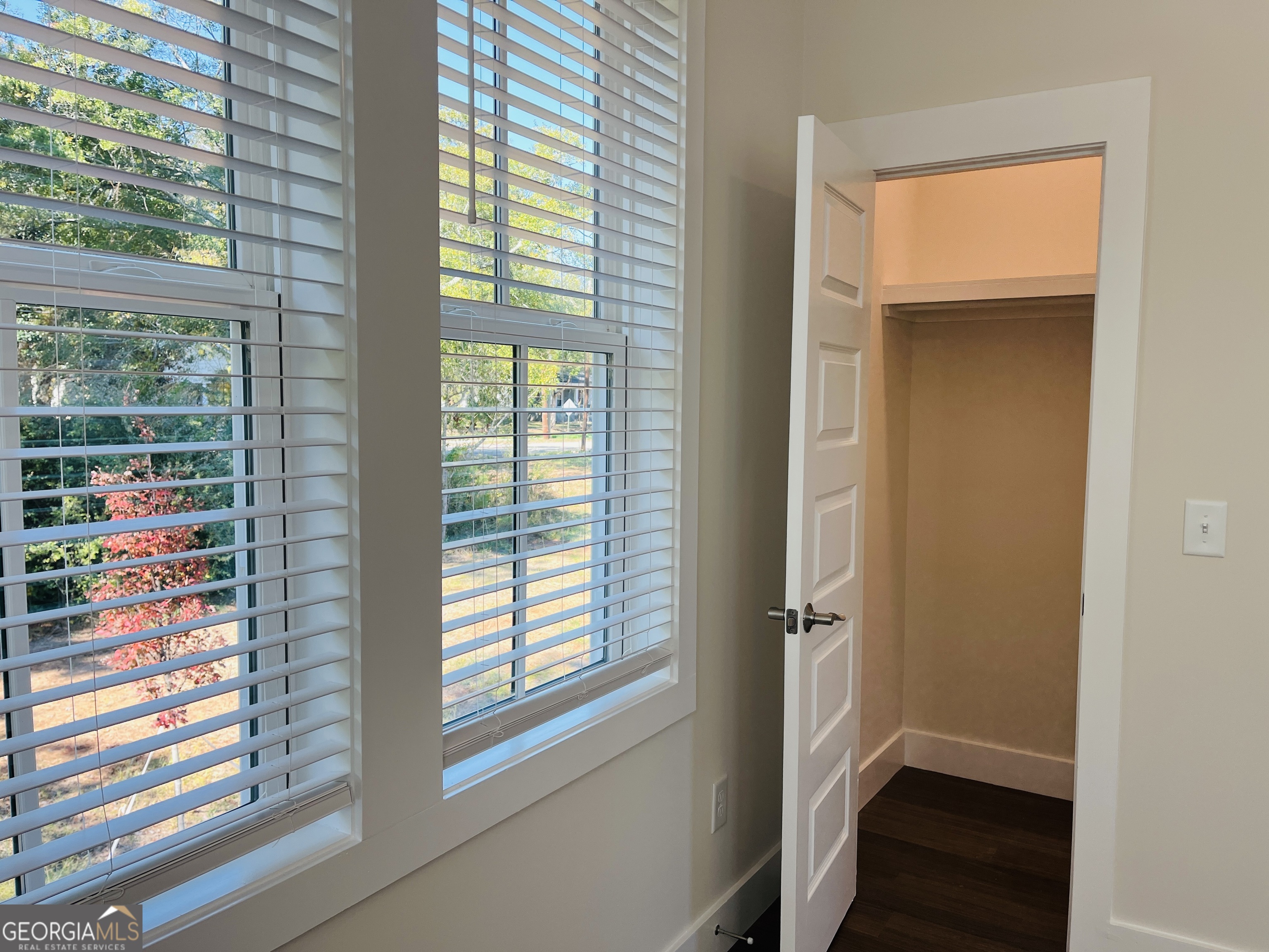100 Gardenia Lane, Unit 100B LaGrange, GA 30240 - Photo 18 of 21 a view of front door and bedroom