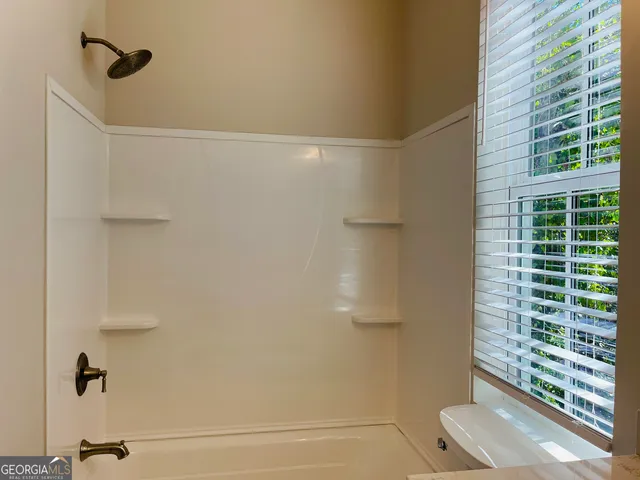 $850 | 100 Gardenia Lane, Unit 100B, LaGrange, GA 30240