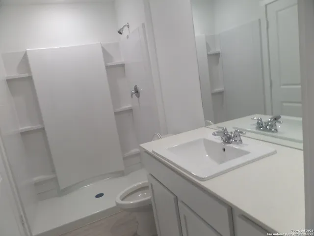 $1,545 | 10646 Vesta Curve, San Antonio, TX 78224