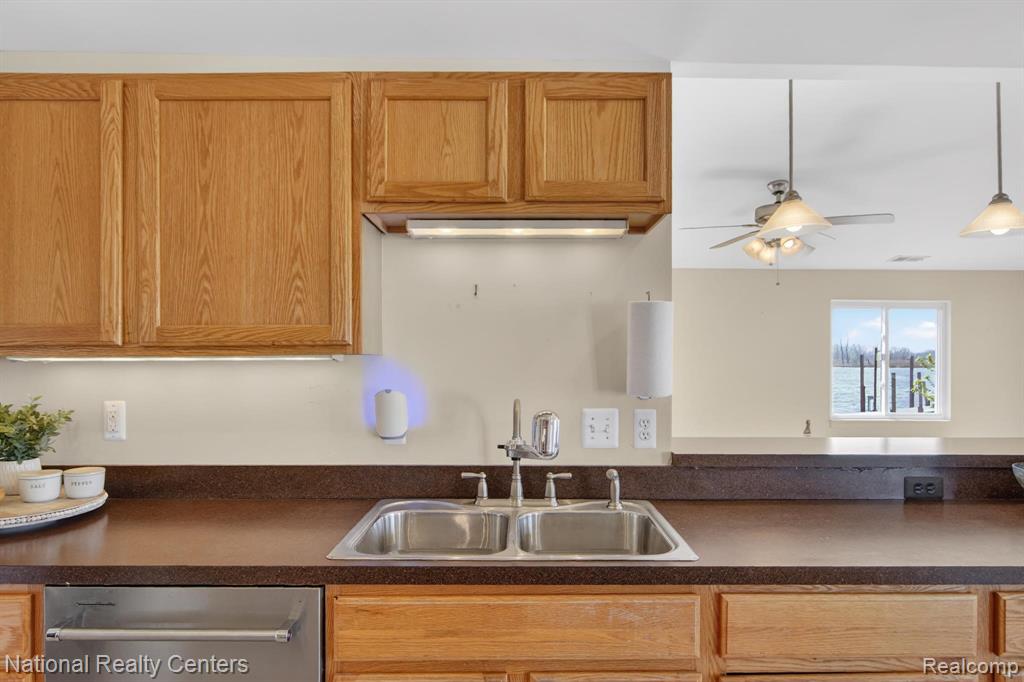 5810 Trombley Road Newport, MI 48166 - Photo 18 of 62 Gallery Image 18