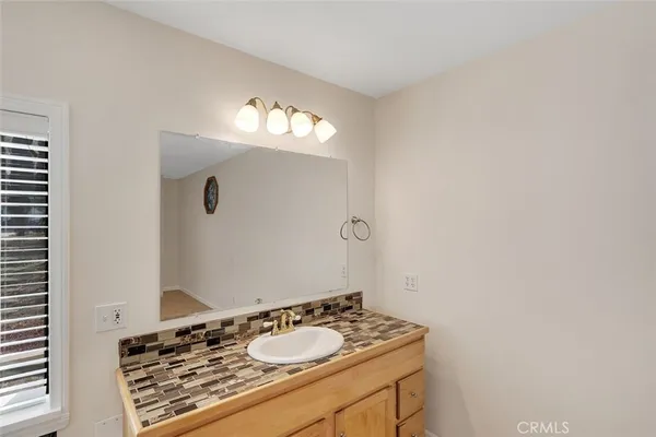 $1,890 | 921 Starr Court, Lebec, CA 93243