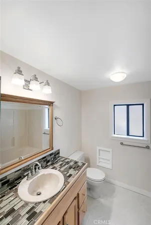 $1,890 | 921 Starr Court, Lebec, CA 93243