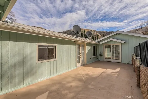 $1,890 | 921 Starr Court, Lebec, CA 93243