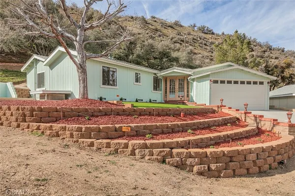 $1,890 | 921 Starr Court, Lebec, CA 93243