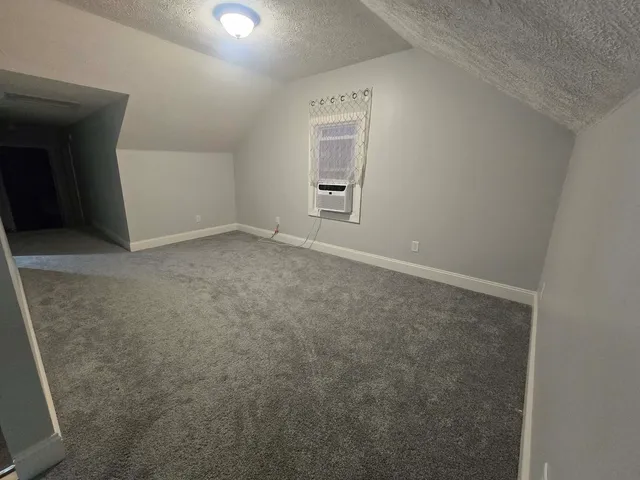 $178,500 | 306 South Thomas Street, Christopher, IL 62822