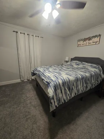 $178,500 | 306 South Thomas Street, Christopher, IL 62822