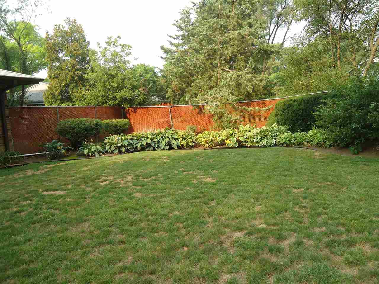 5224 Brookview Road Rockford, IL 61107 - Photo 19 of 22 a view of outdoor space and yard