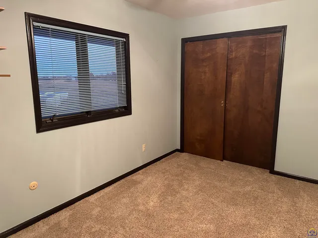 $399,000 | 3650 Northwest Menoken Road, Topeka, KS 66618