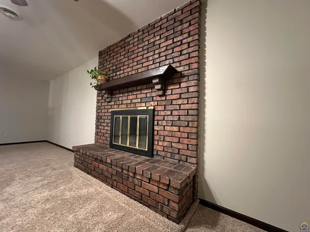 $395,000 | 3650 Northwest Menoken Road, Topeka, KS 66618