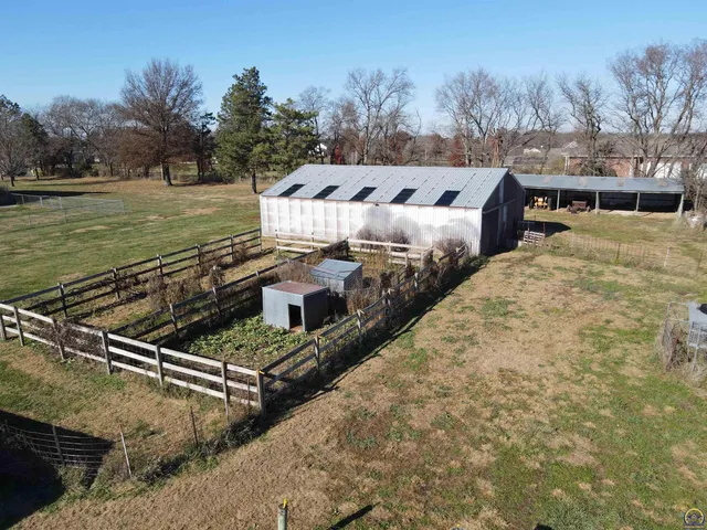 $399,000 | 3650 Northwest Menoken Road, Topeka, KS 66618