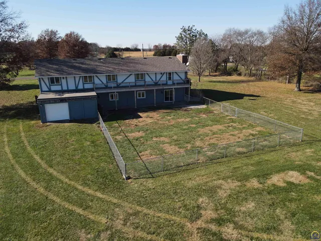 $399,000 | 3650 Northwest Menoken Road, Topeka, KS 66618