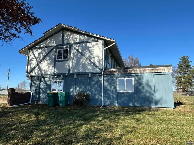 $399,000 | 3650 Northwest Menoken Road, Topeka, KS 66618