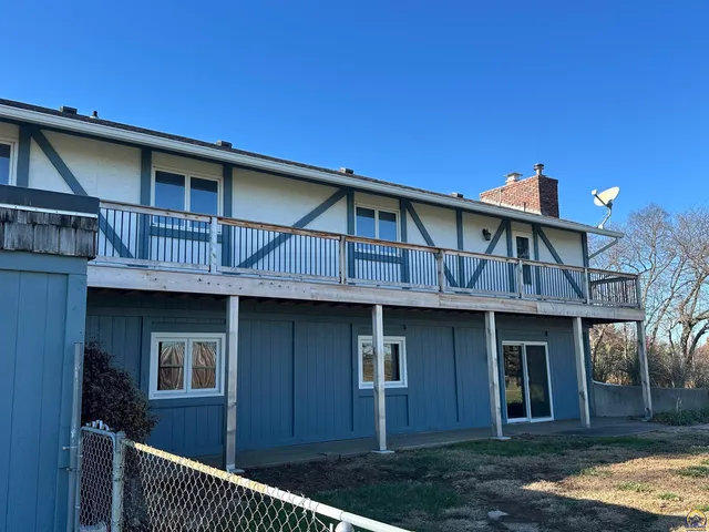 $395,000 | 3650 Northwest Menoken Road, Topeka, KS 66618