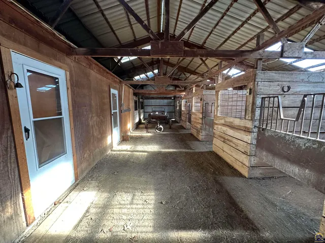 $395,000 | 3650 Northwest Menoken Road, Topeka, KS 66618