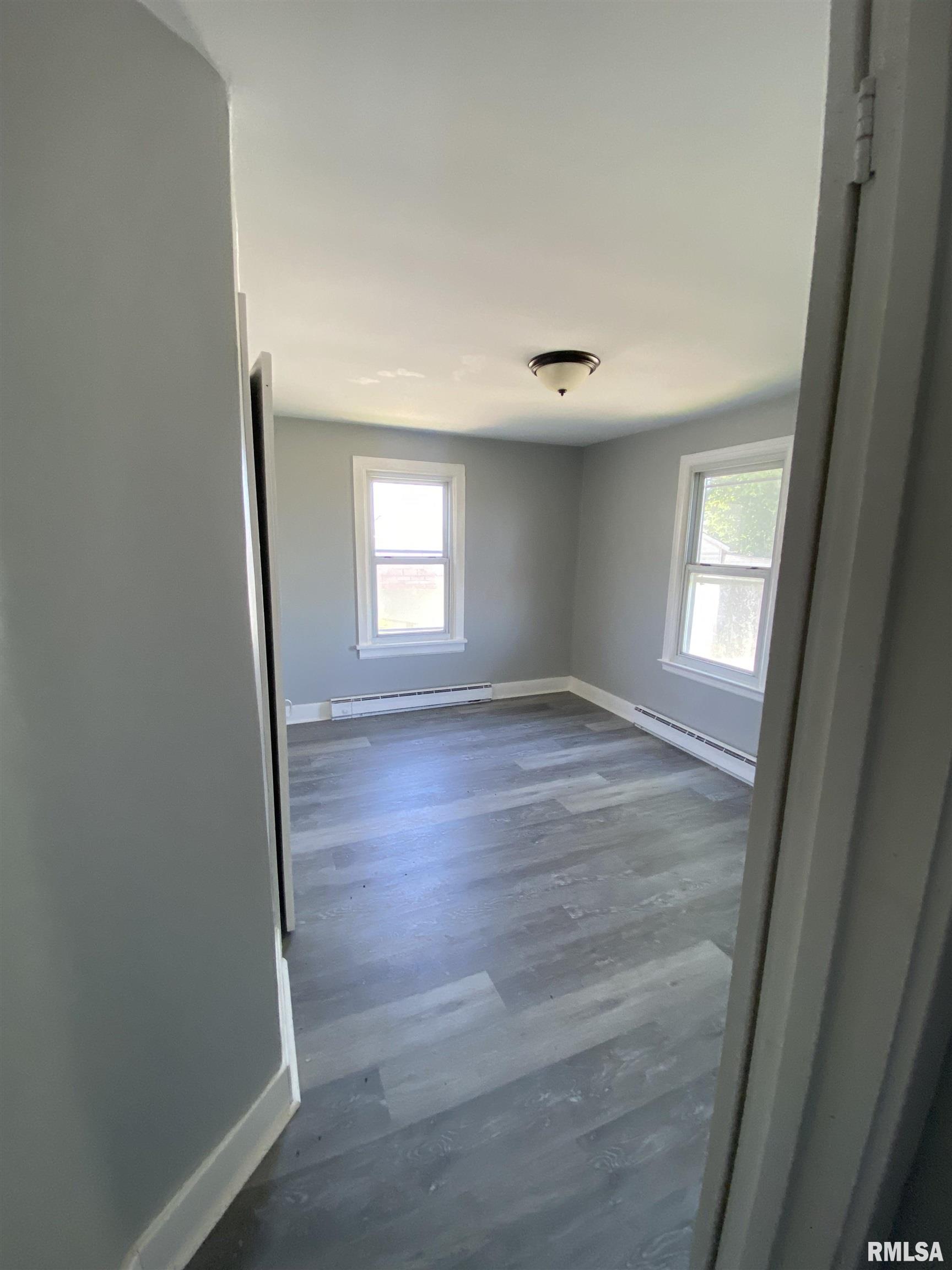 26334 Highway 9 Canton, IL 61520 - Photo 8 of 22
