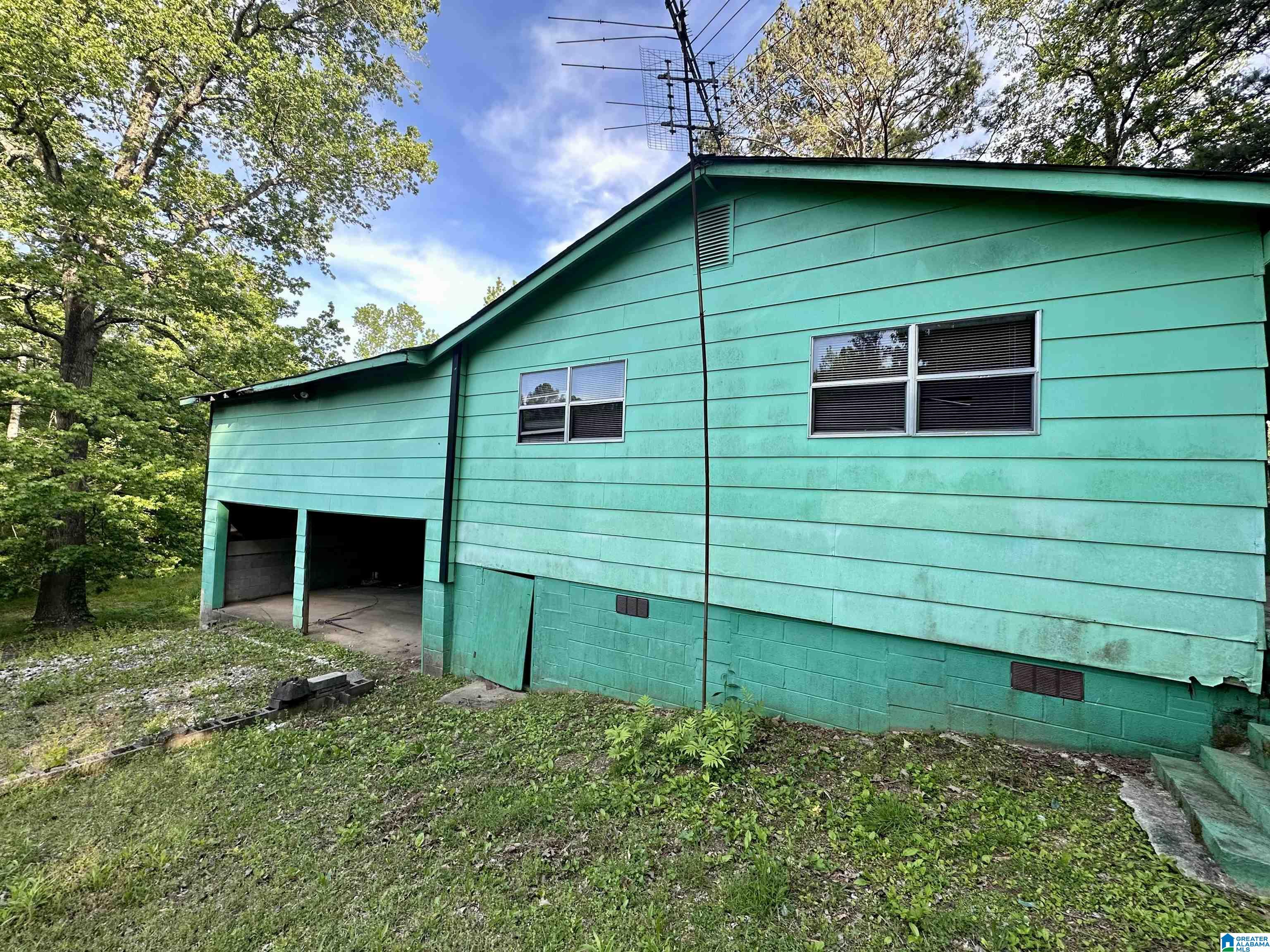 291 Tanyard Hill Road Sylacauga, AL 35151 - Photo 10 of 14