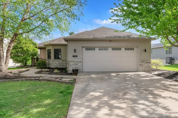 $479,000 | 1909 East 58th Street, Davenport, IA 52807
