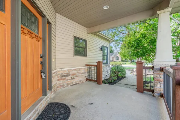 $479,000 | 1909 East 58th Street, Davenport, IA 52807