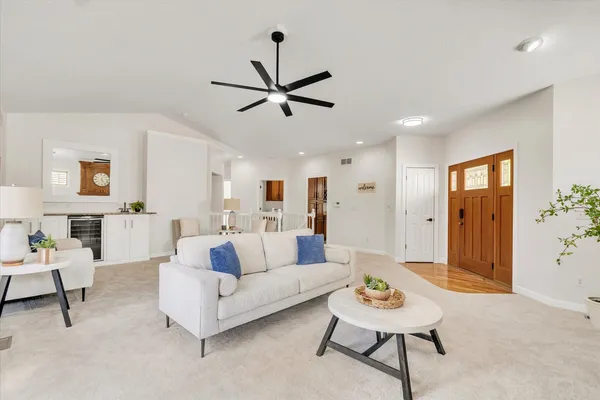 $479,000 | 1909 East 58th Street, Davenport, IA 52807