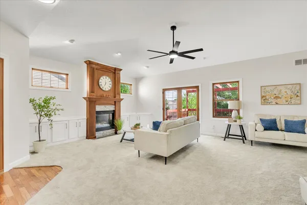 $479,000 | 1909 East 58th Street, Davenport, IA 52807