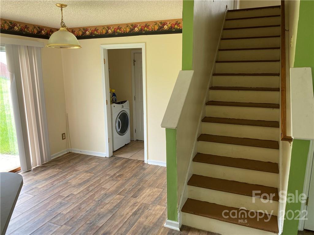 2215 Meadecroft Road Charlotte, NC 28214 - Photo 7 of 24 Gallery Image 7