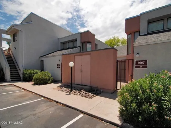 $1,495 | 7607 East Callisto Circle, Unit 34, Tucson, AZ 85715
