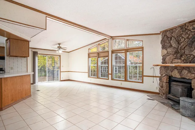 $500,000 | 8020 East 98th Street, Howard City, MI 49329