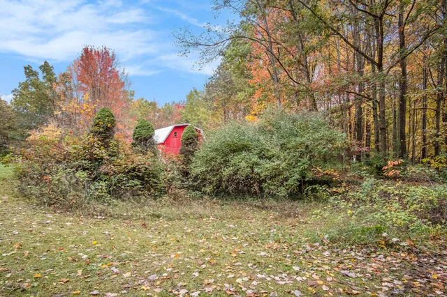 $500,000 | 8020 East 98th Street, Howard City, MI 49329