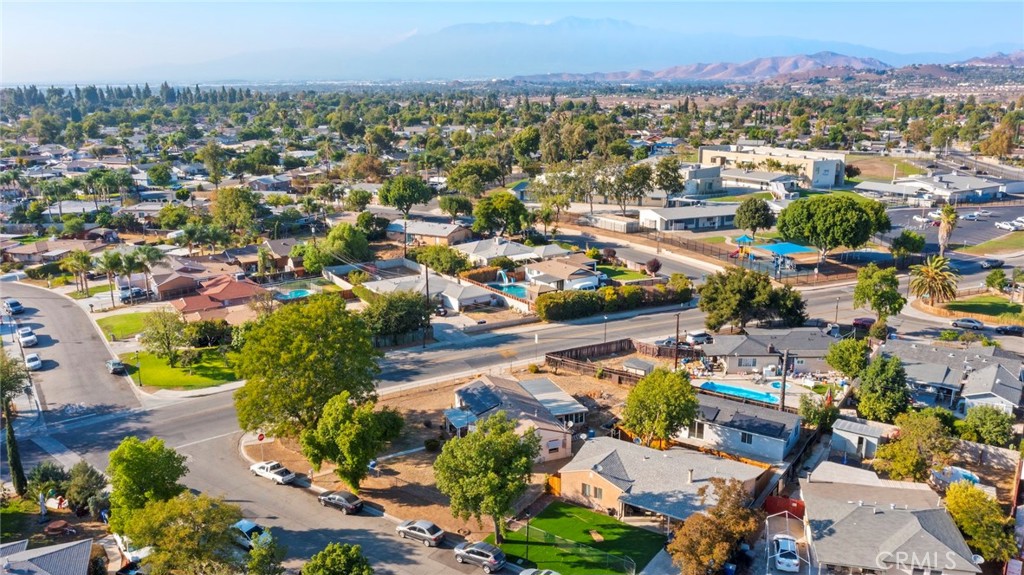 8925 Penny Drive Riverside, CA 92503 - Photo 41 of 48 an aerial view of a city