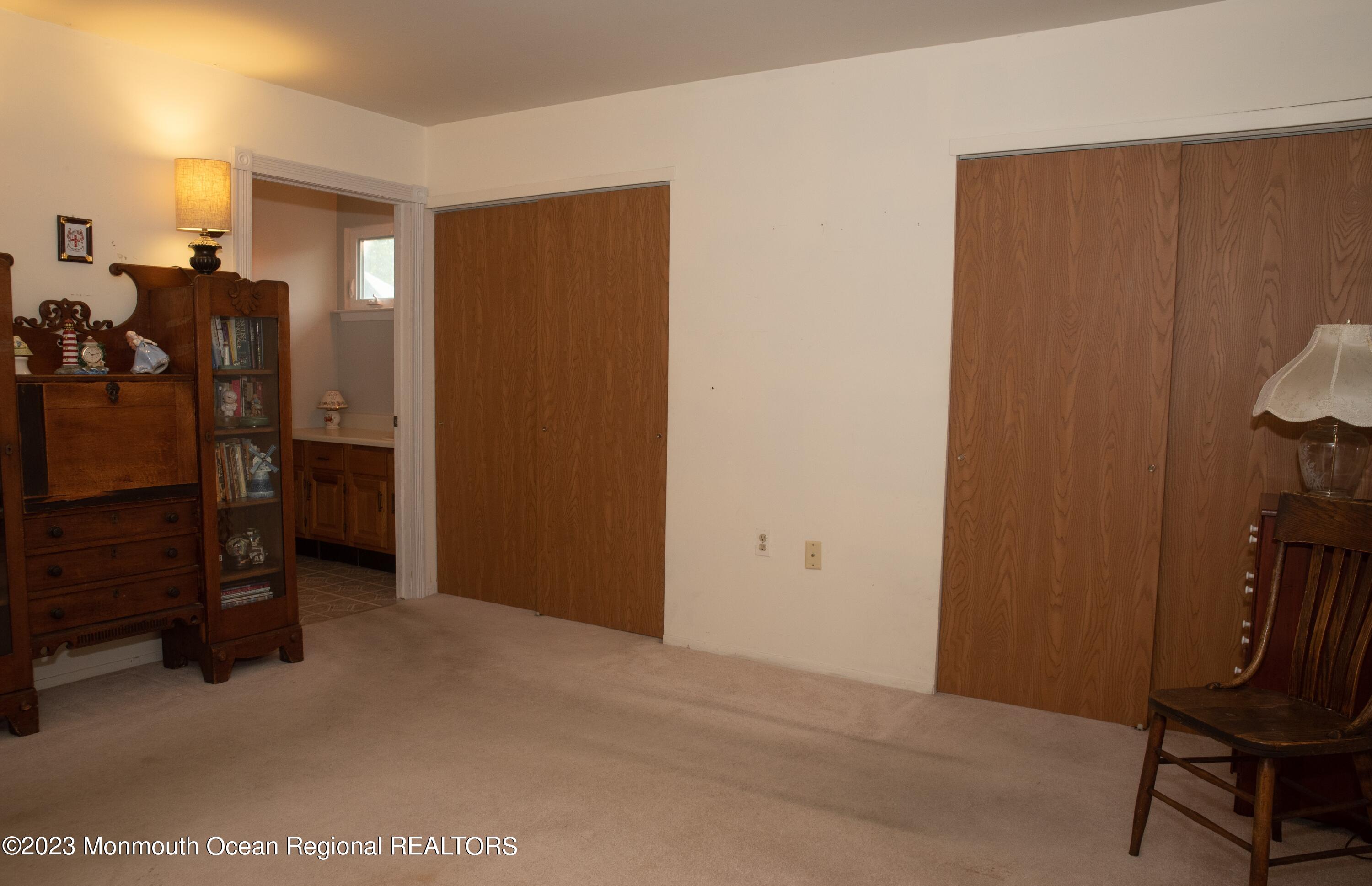 32 Ashley Road Whiting, NJ 08759 - Photo 14 of 23