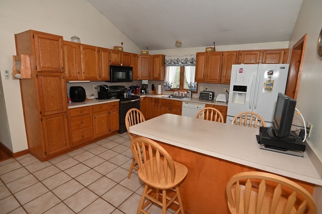 30 Papermill Road Wareham, MA 02576 - Photo 9 of 30