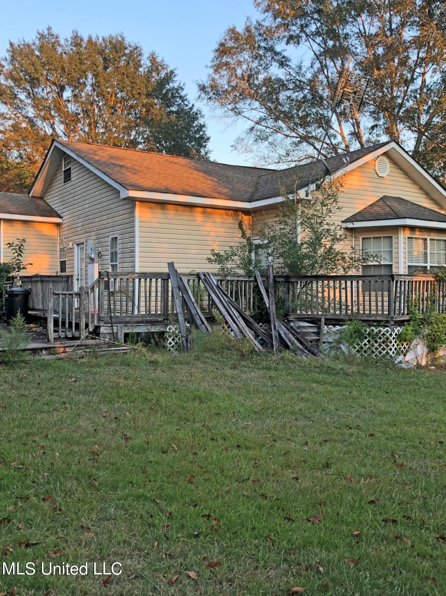 141 John Smith Road Poplarville, MS 39470 - Photo 3 of 28 IMG_2781