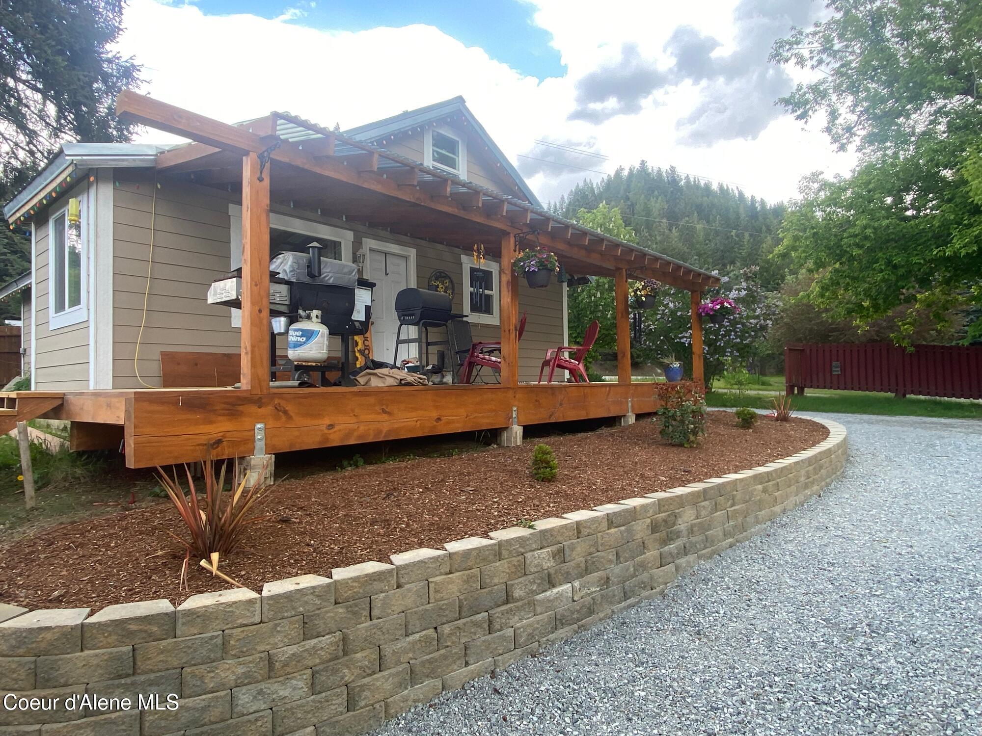 5898 Main Street Bonners Ferry, ID 83805 - Photo 4 of 41 IMG_6509