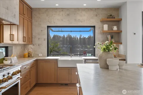 $3,885,000 | 17333 191st Avenue Northeast, Woodinville, WA 98072