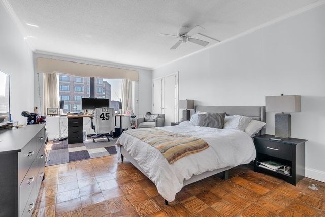 $875,000 | 65 East India Row, Unit 14G, Boston, MA 02110
