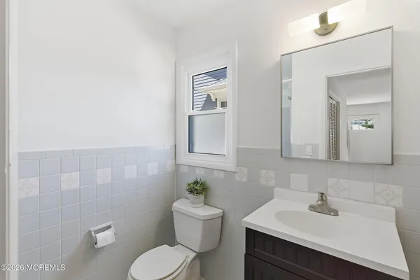 $3,995 | 75 Grand Central Avenue, Unit 6, Lavallette, NJ 08735