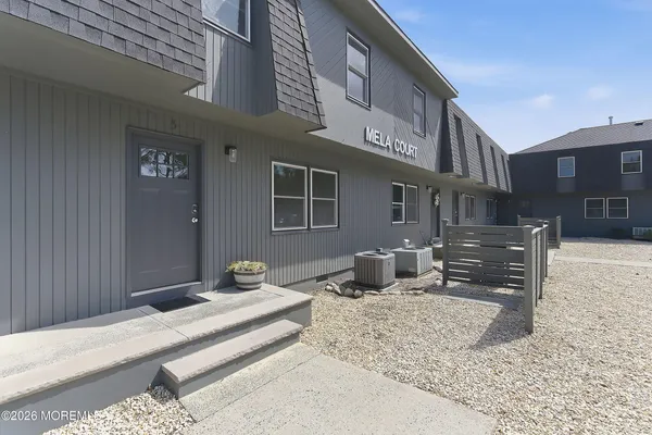 $3,995 | 75 Grand Central Avenue, Unit 6, Lavallette, NJ 08735