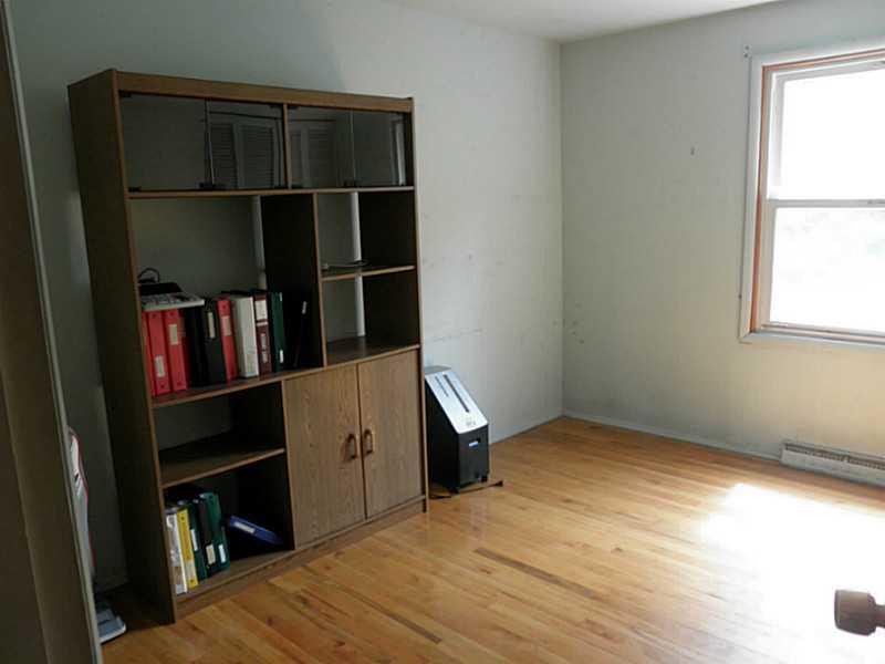 1432 Spring Run Road Extension Coraopolis, PA 15108 - Photo 19 of 25 Bedroom. Second bedroom also has a double closet and hardwood in great condition.