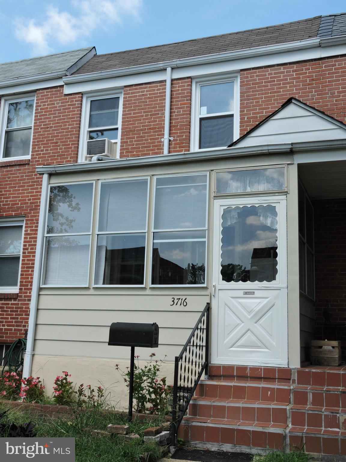 3716 Greenvale Road Baltimore, MD 21229 - Photo 2 of 20 Exterior (Front)