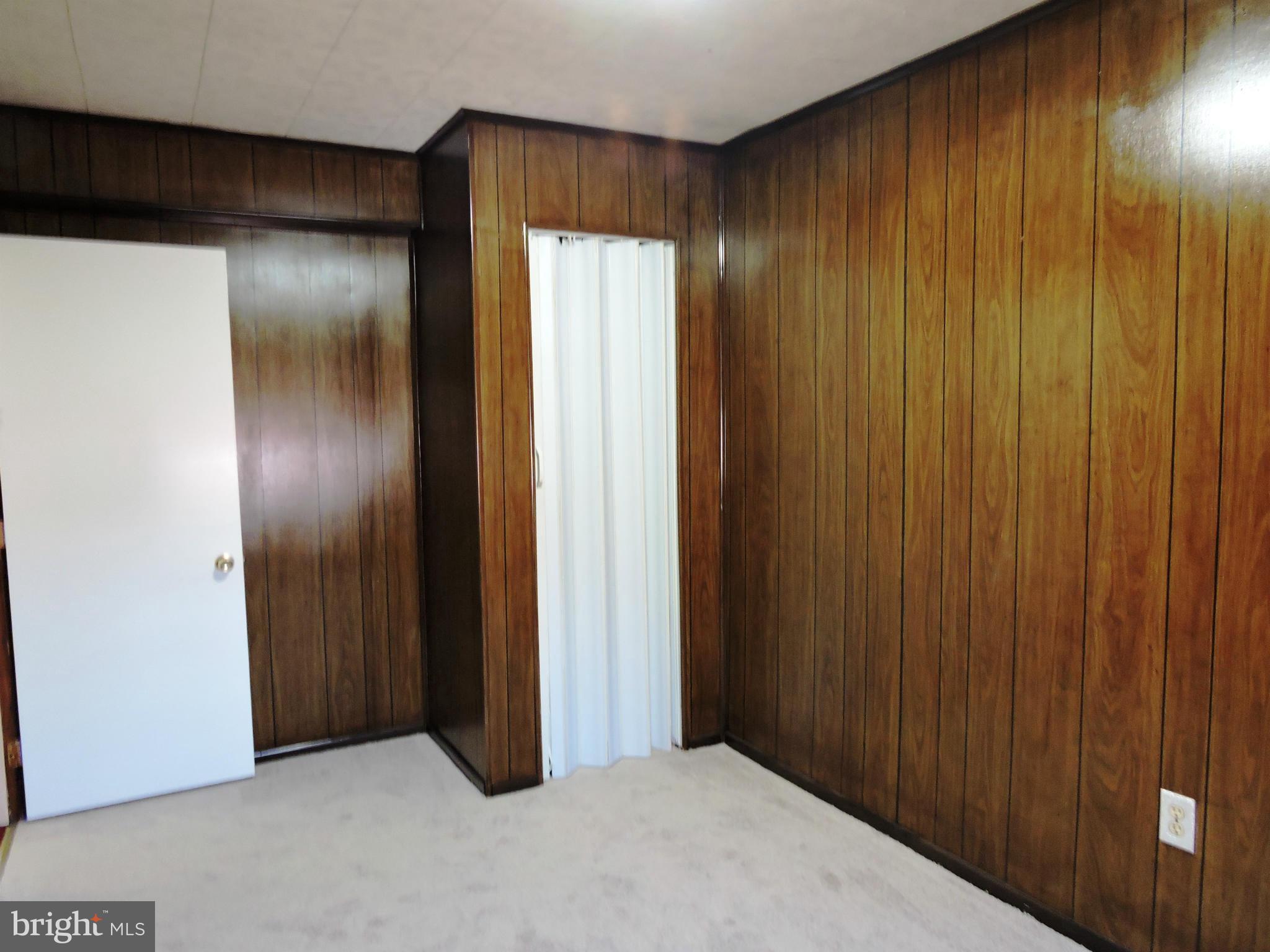 3716 Greenvale Road Baltimore, MD 21229 - Photo 11 of 20 Bedroom