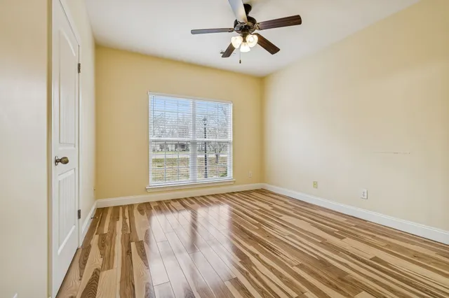 $2,400 | 316 Rowlette Circle, Murfreesboro, TN 37127