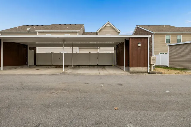 $2,400 | 316 Rowlette Circle, Murfreesboro, TN 37127