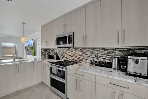 $449,000 | 1235 Northwest 51st Street, Deerfield Beach, FL 33064