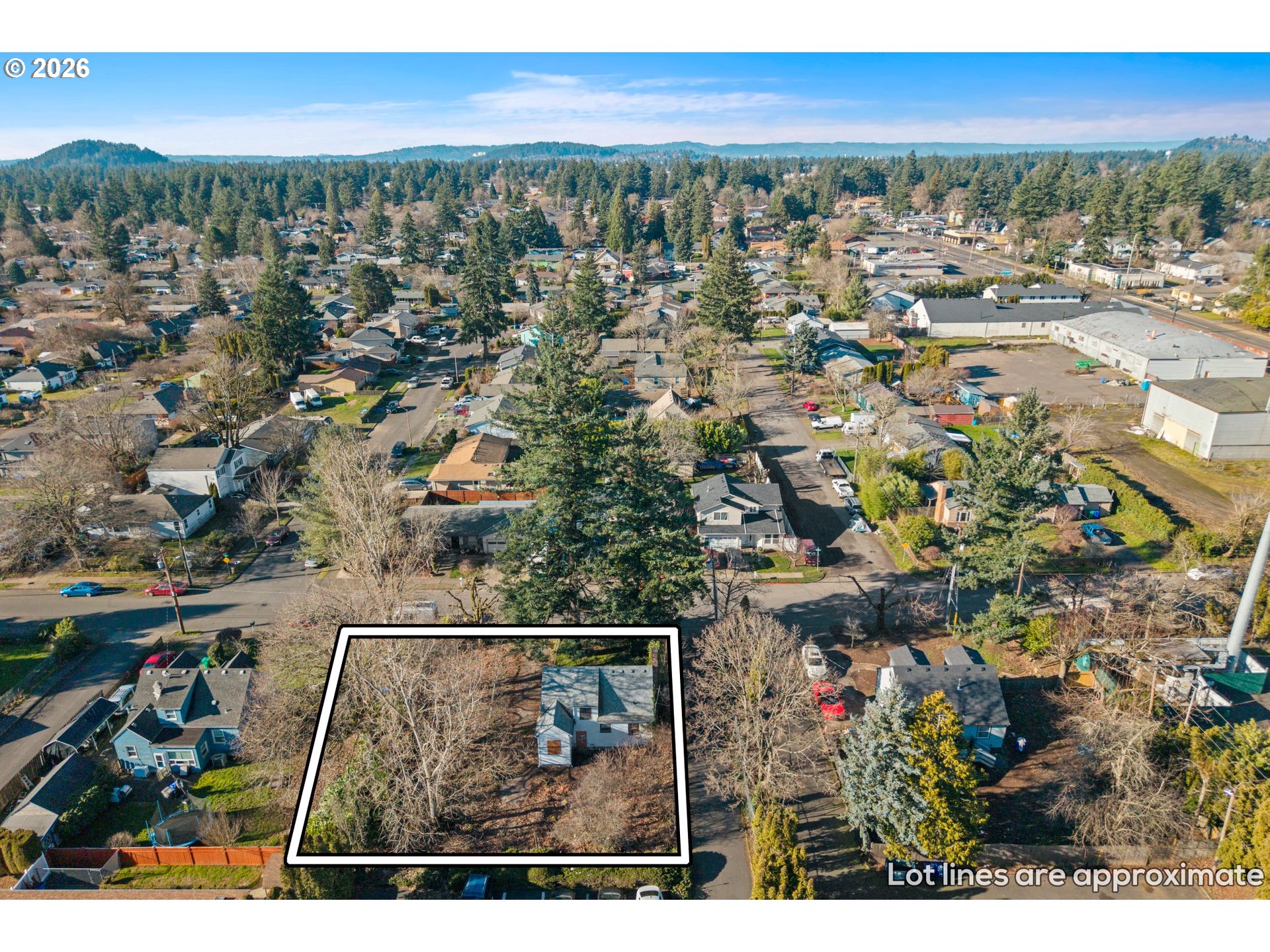 648 Southeast 146th Avenue Portland, OR 97233 - Photo 3 of 5