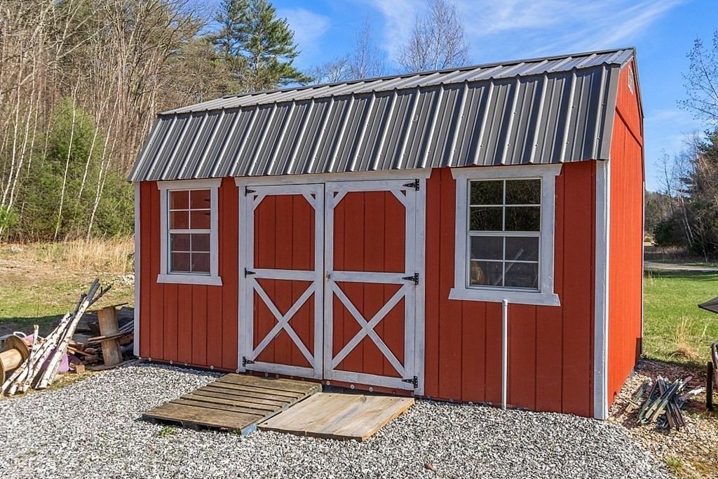 60 Fairman Road Orange, MA 01364 - Photo 3 of 42